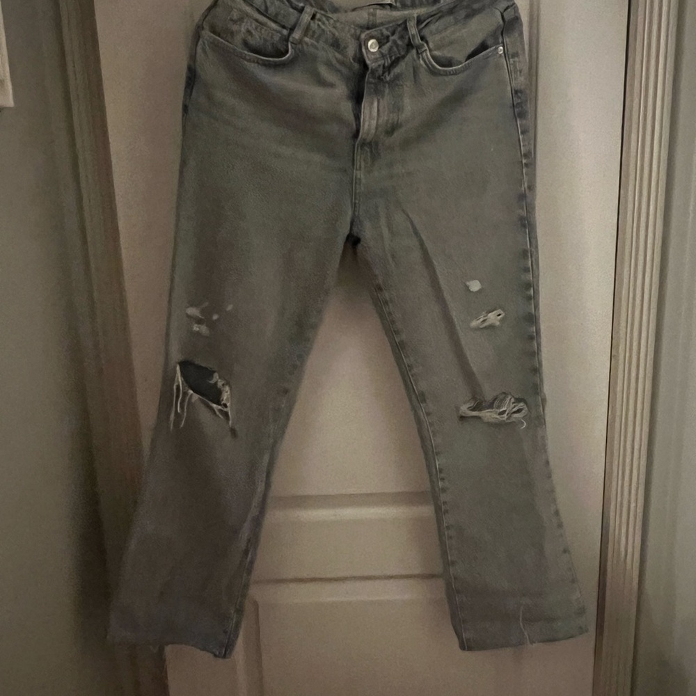 Zara Gray Boyfriend Distressed Jeans